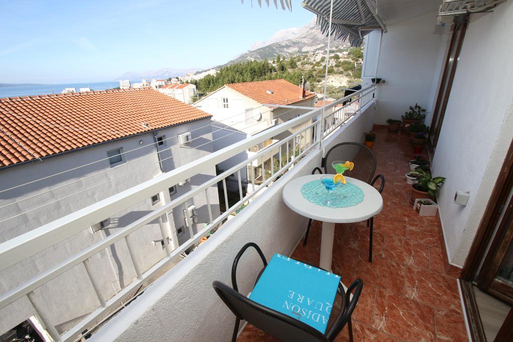 Apartment Toni Makarska Eksteriør bilde